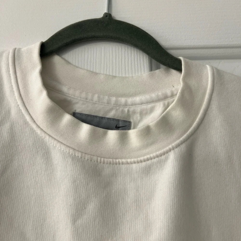 Nike Men's White Crewneck - Picture 4 of 7